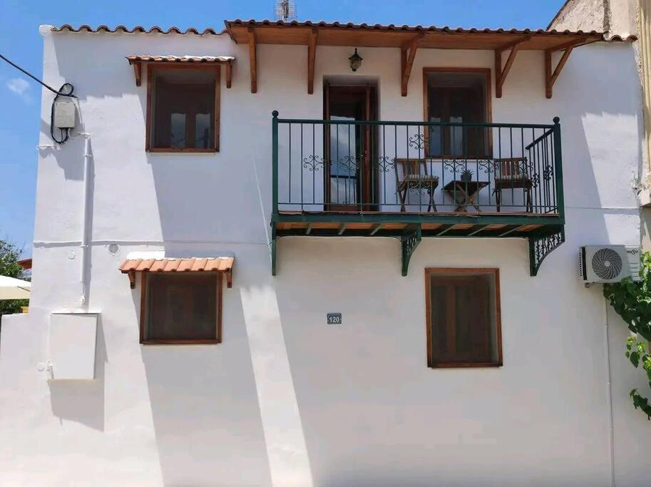 Nikόla'S House Villa Mourniaí Екстериор снимка
